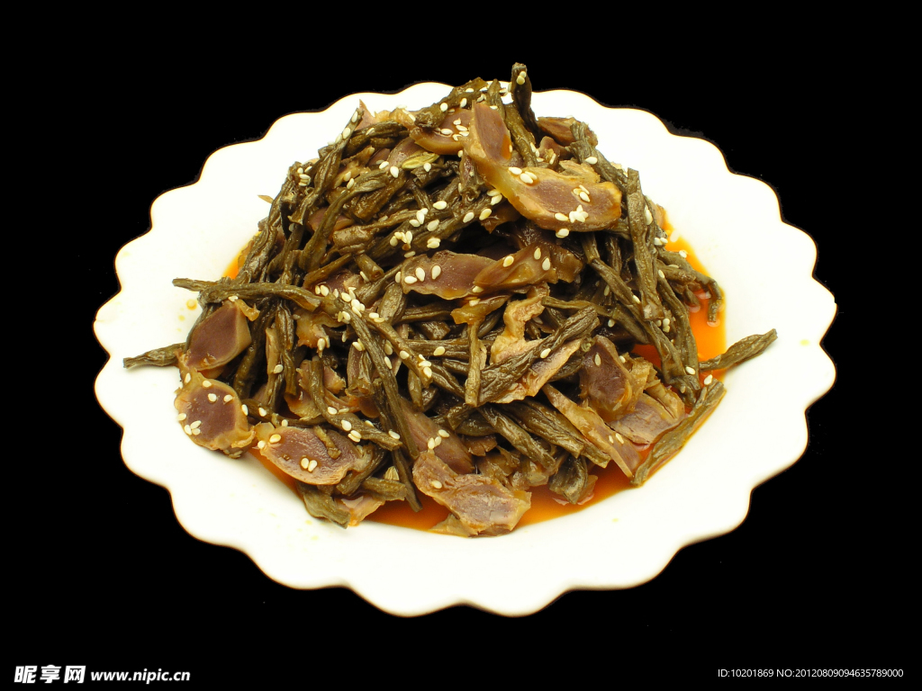 干虹豆拌鸡胗