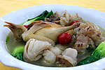 鞭花乳鸽煲