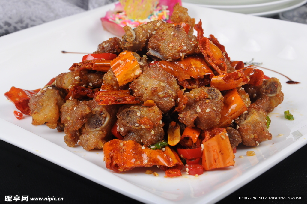脆椒小肉排