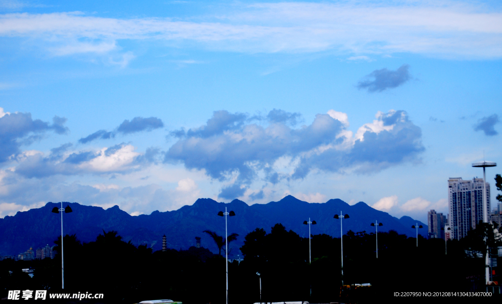 天空
