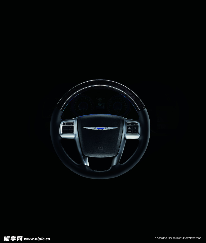 克莱斯勒300C方向盘