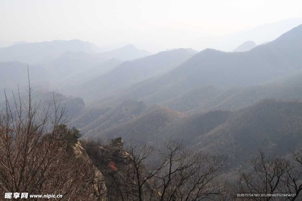 群山