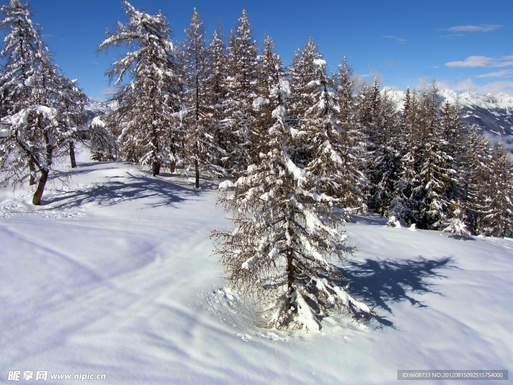 雪山风光