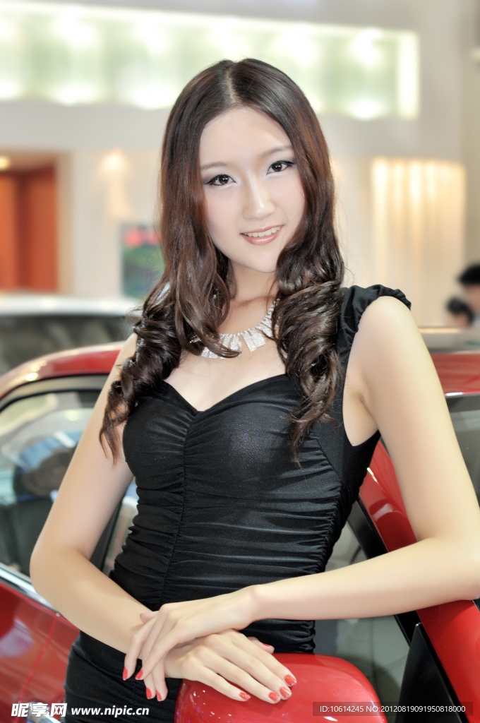 美女