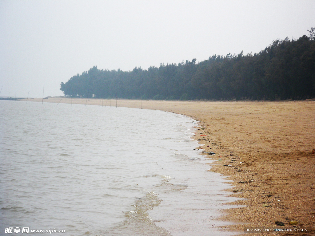 海边沙滩