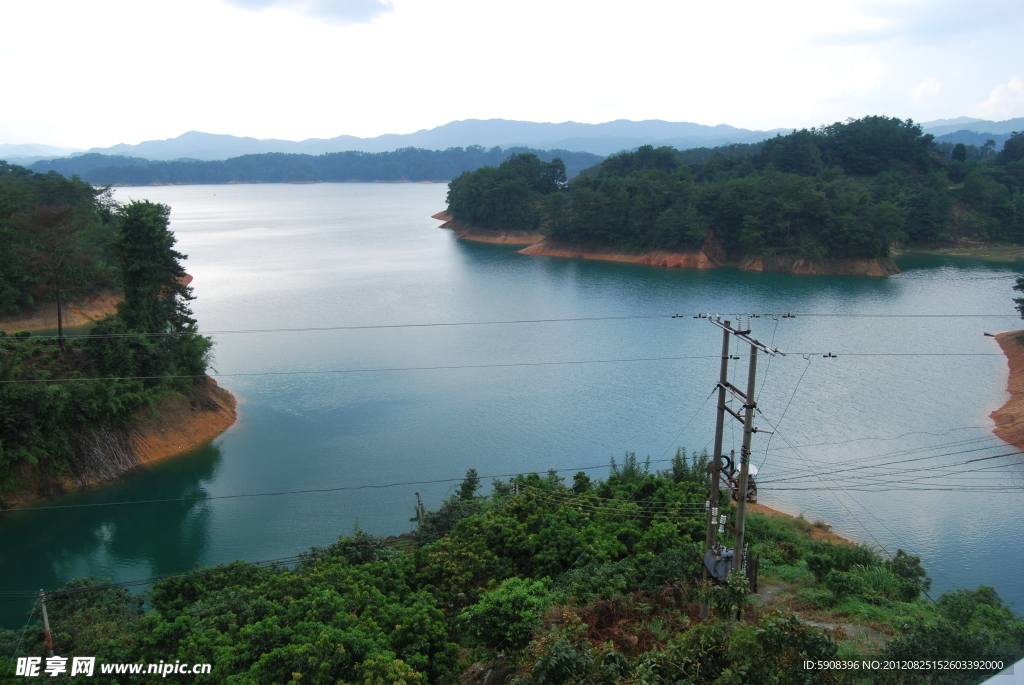 河流山水图片