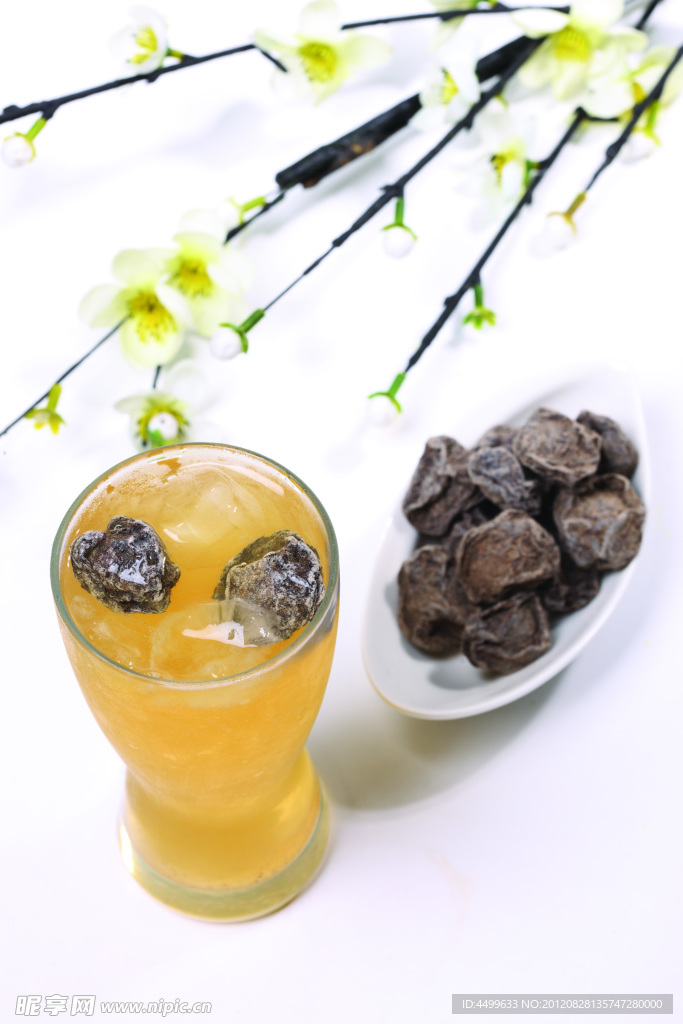 干梅冰茶