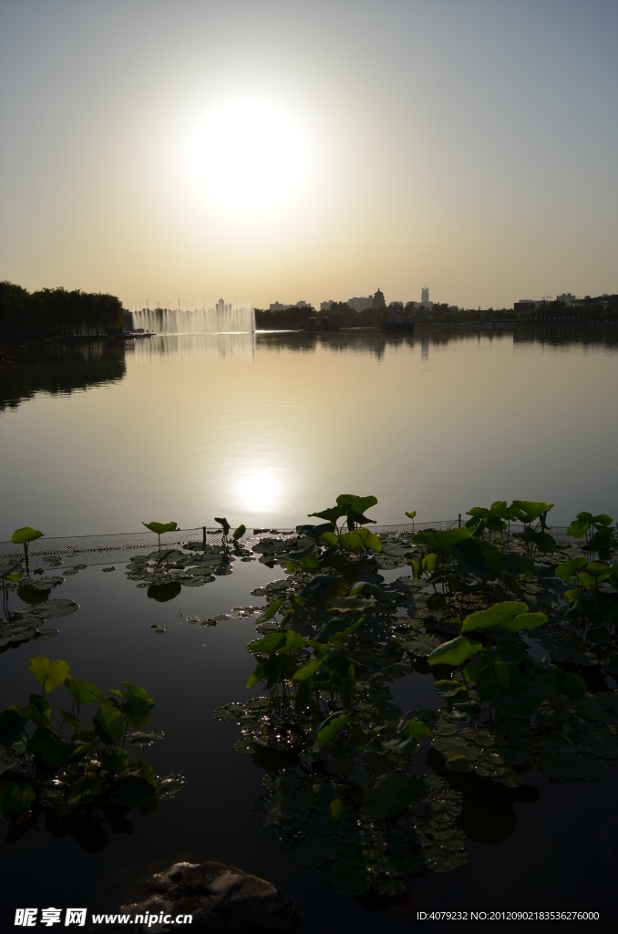 内景