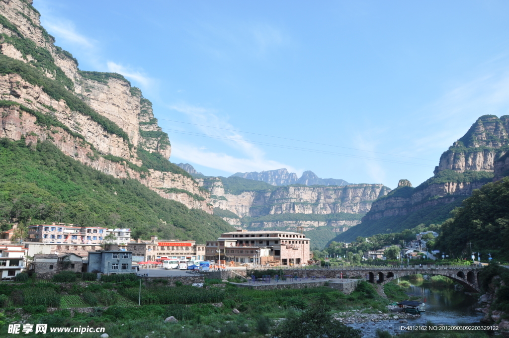 林州石板岩乡太行山风景