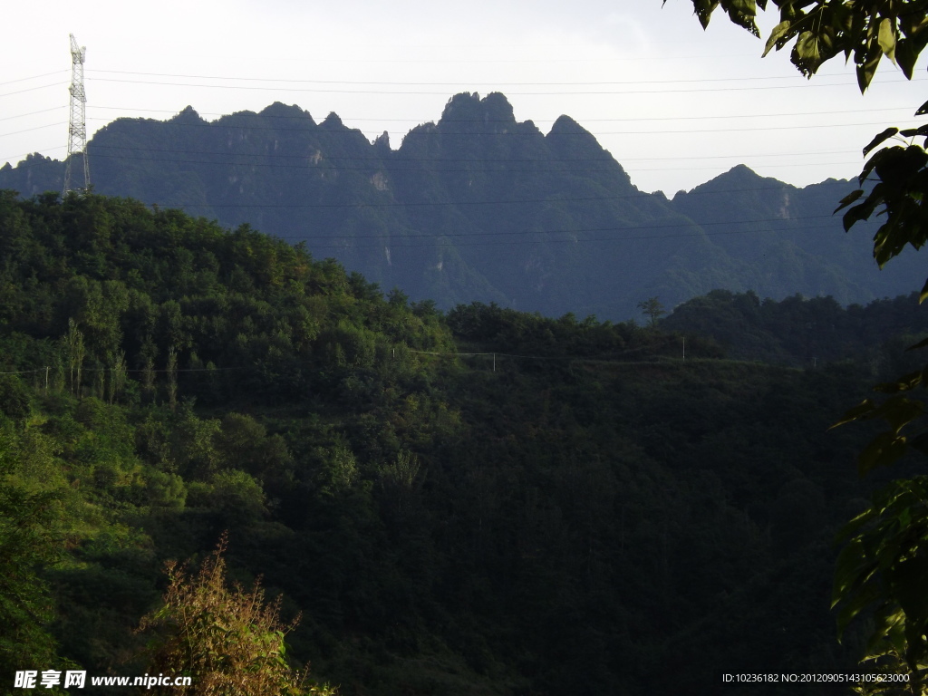 巍巍秦岭