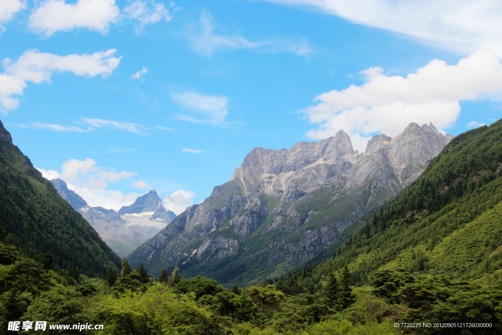 四姑娘山