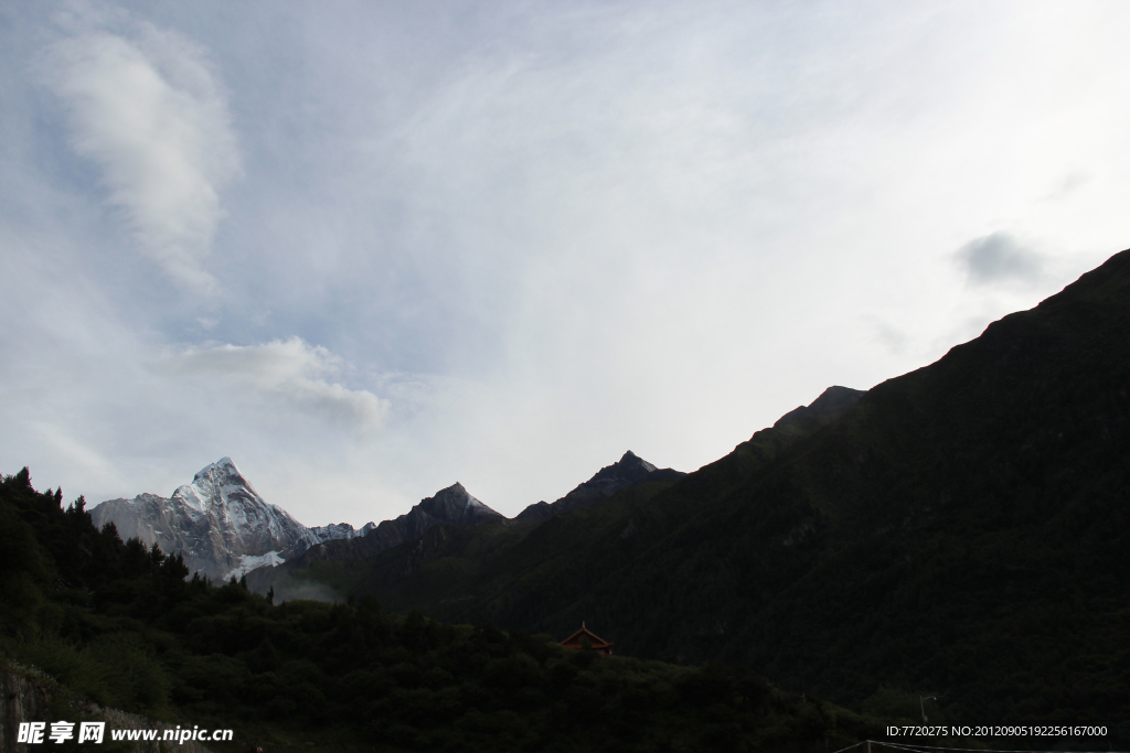 四姑娘山