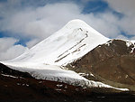 青藏高原雪山之玉珠峰