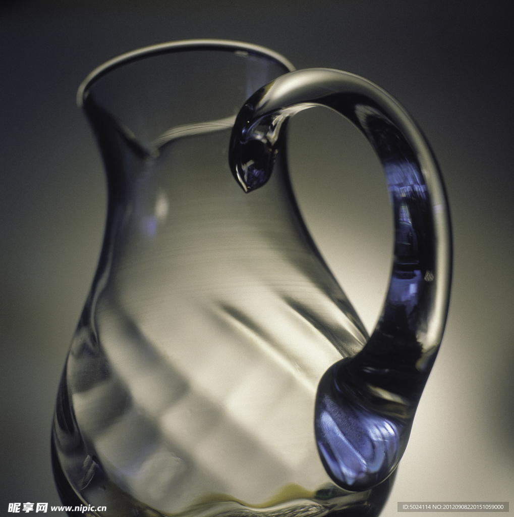 玻璃器皿