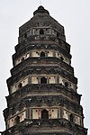 虎丘塔