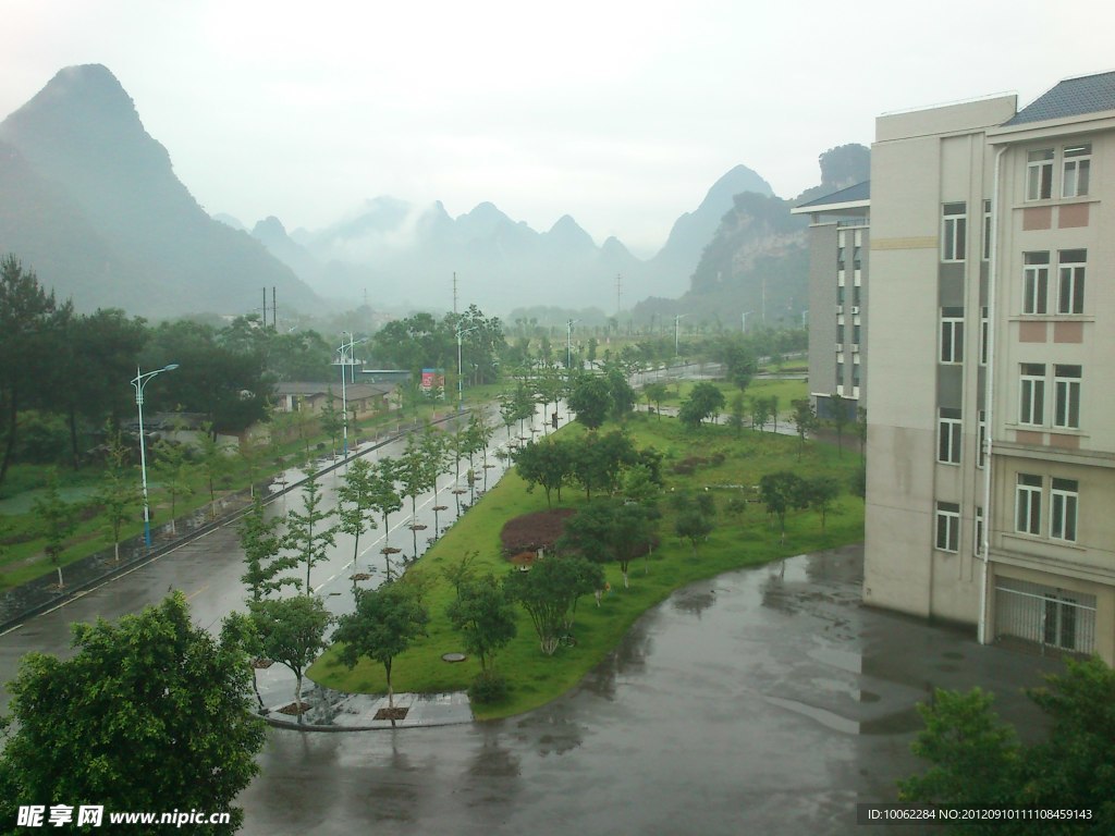 雨后的桂电