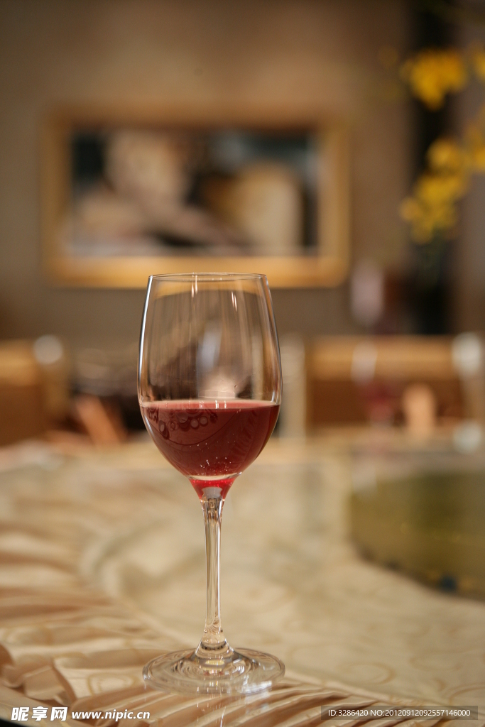 酒杯