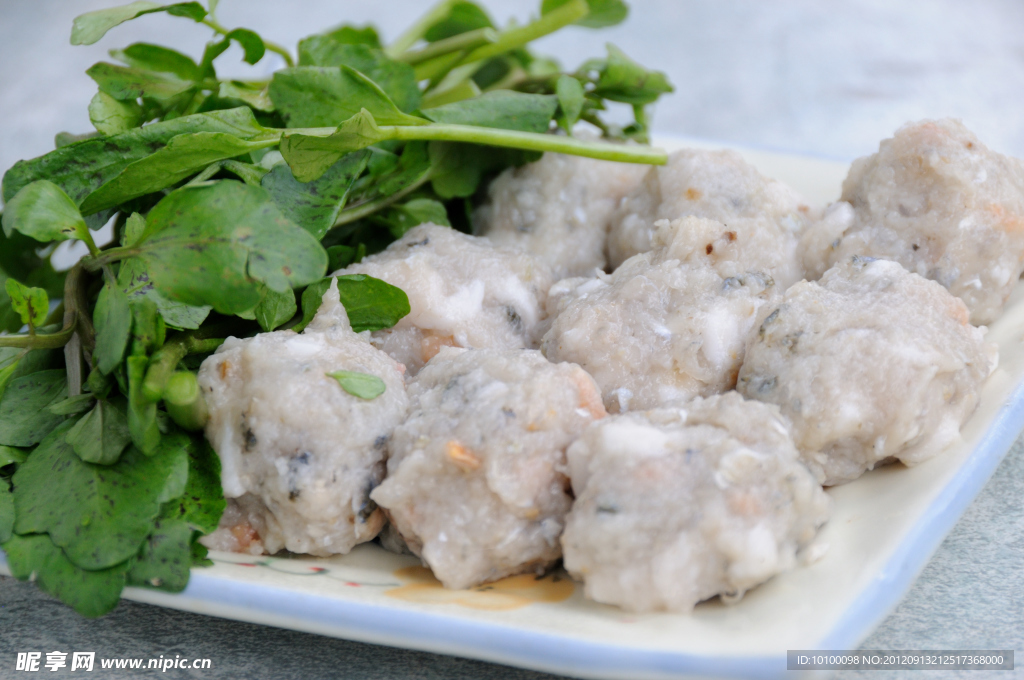 西洋菜鲮鱼球粥