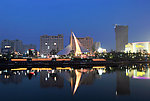 滨河广场夜景