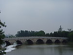 七桥翁大桥侧景