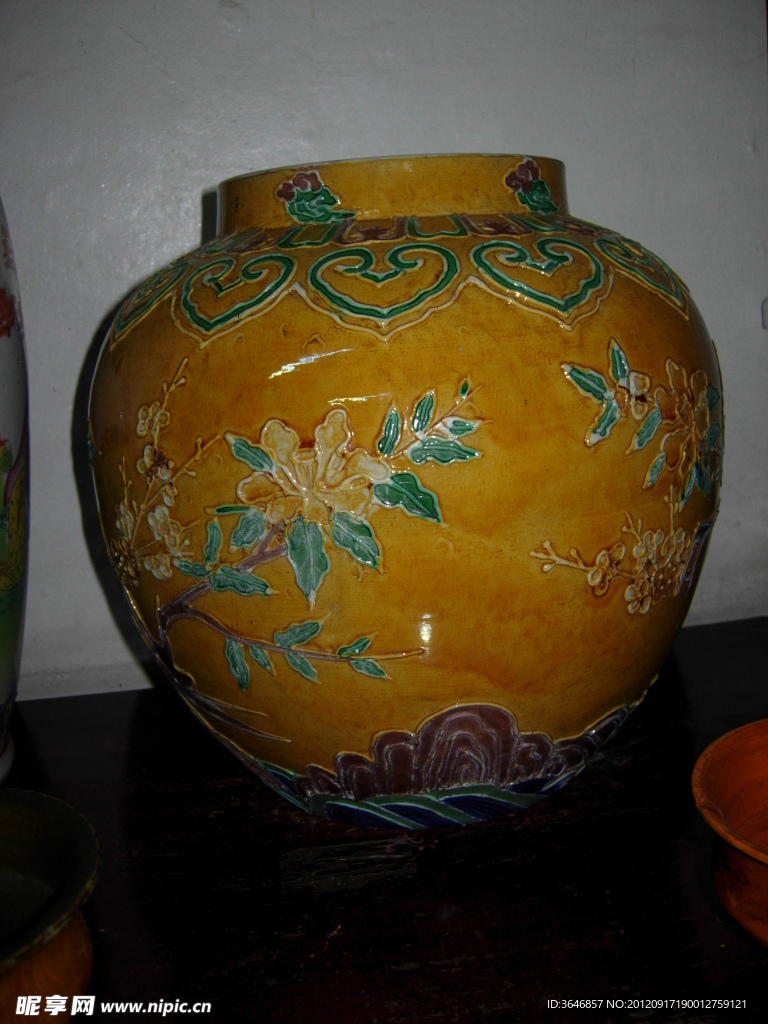 花罐子 花瓶