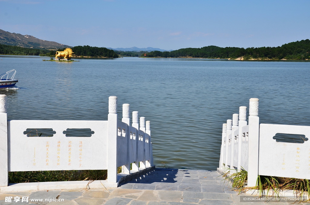 燕子湖风光