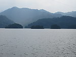 湖面岛屿