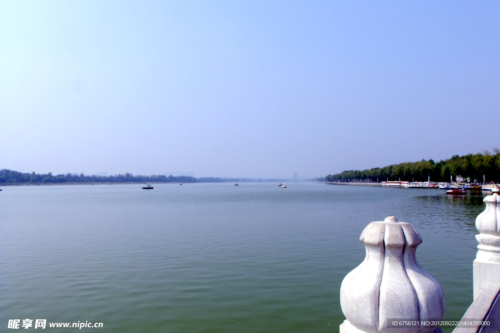 河面 水面