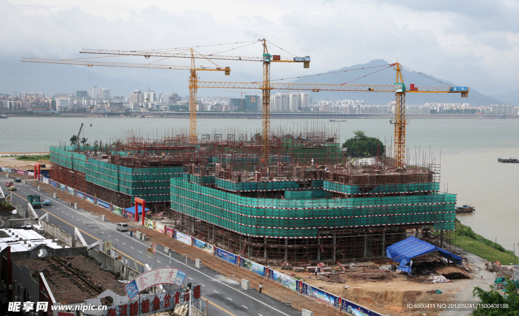 在建中的高要金沙咀国际广场