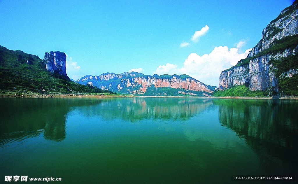 东风湖(非高清)