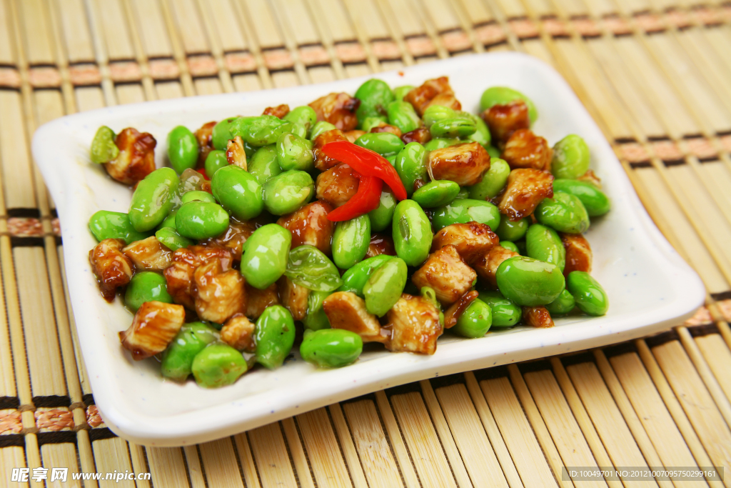 毛豆鸡丁