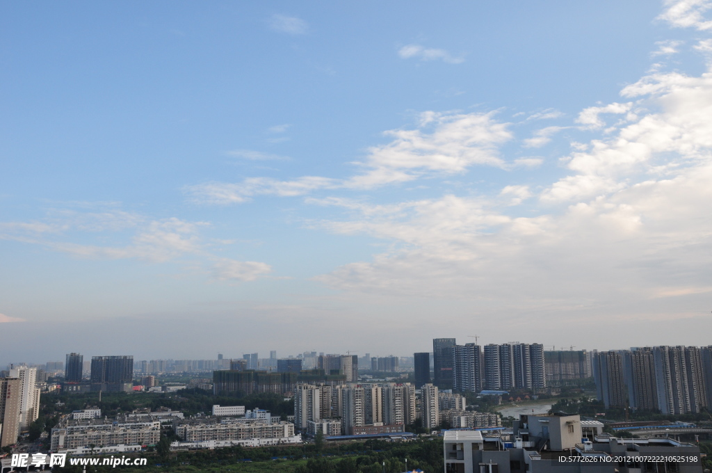 城市天空