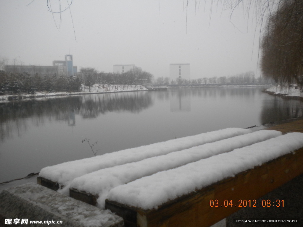 凳之雪景