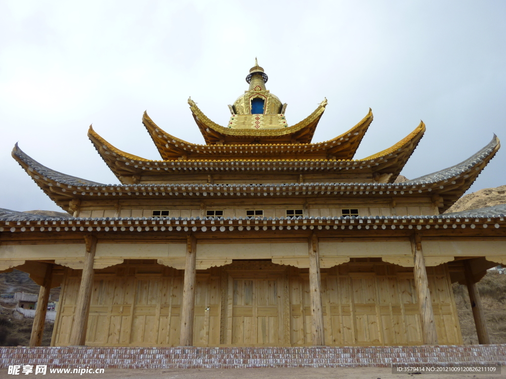 藏族教塔