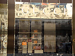 GUCCI橱窗展位