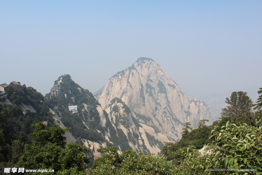 华山
