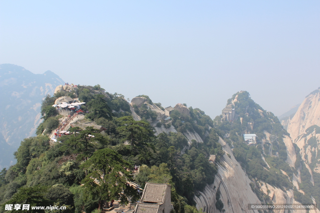 华山