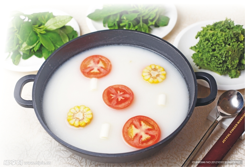 有机蔬菜烩米汤