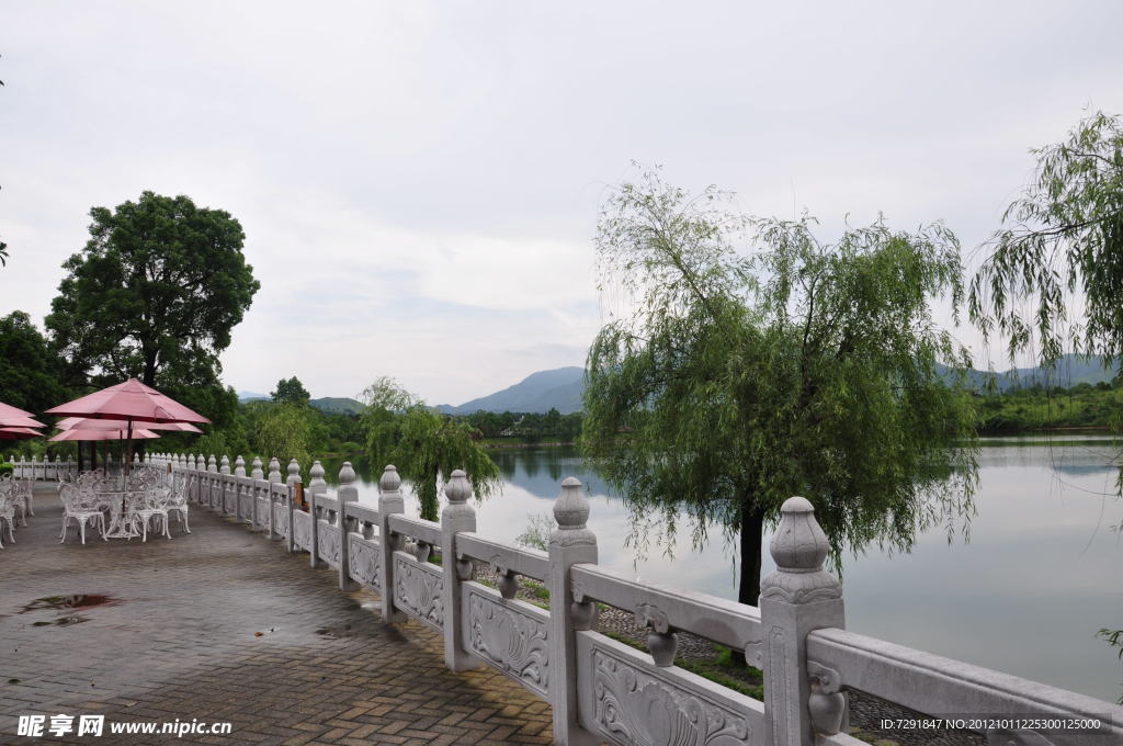 湖面美景