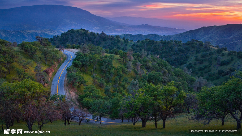 山间公路