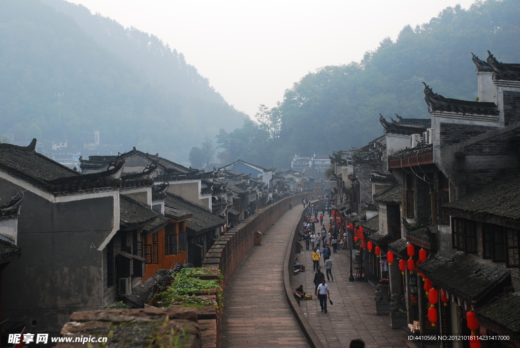 凤凰古城