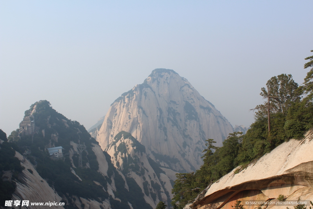 华山