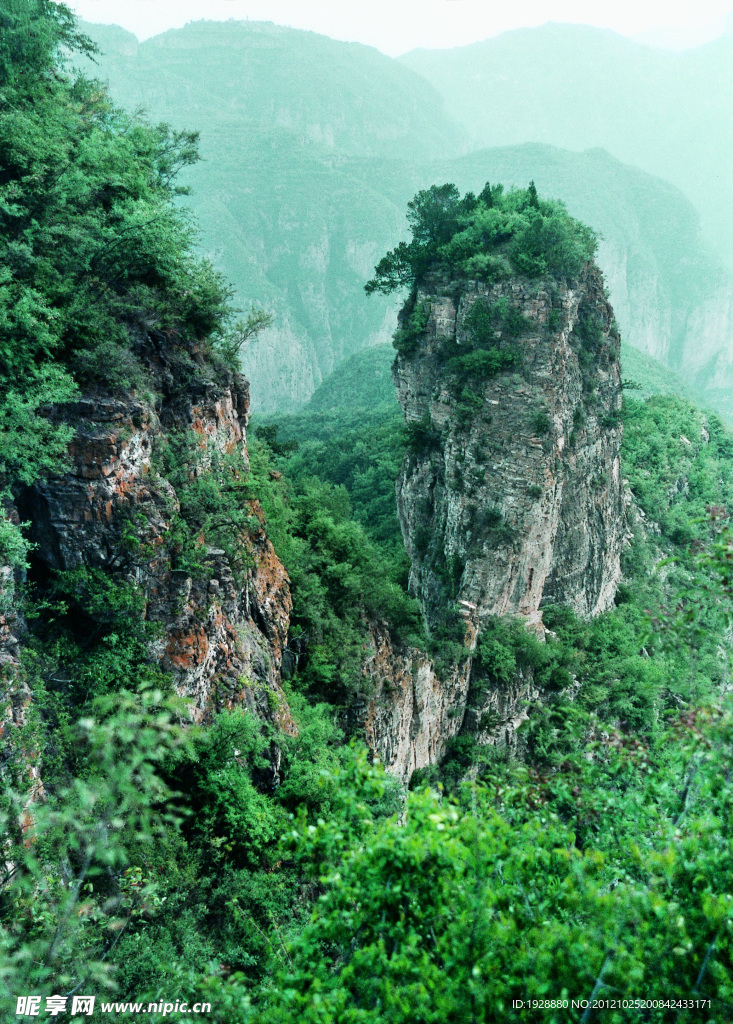 炉峰山