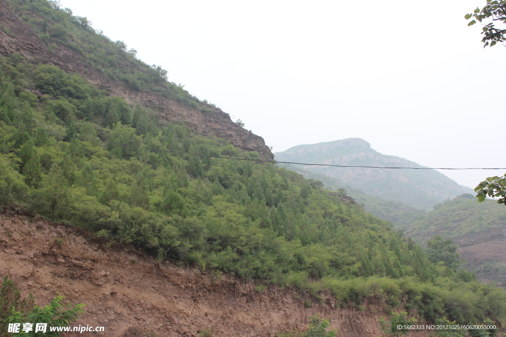 壶口山峰