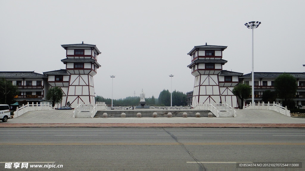 玉城阙门