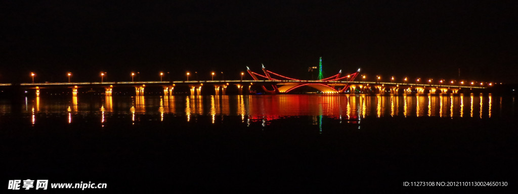 夜色蠡湖桥