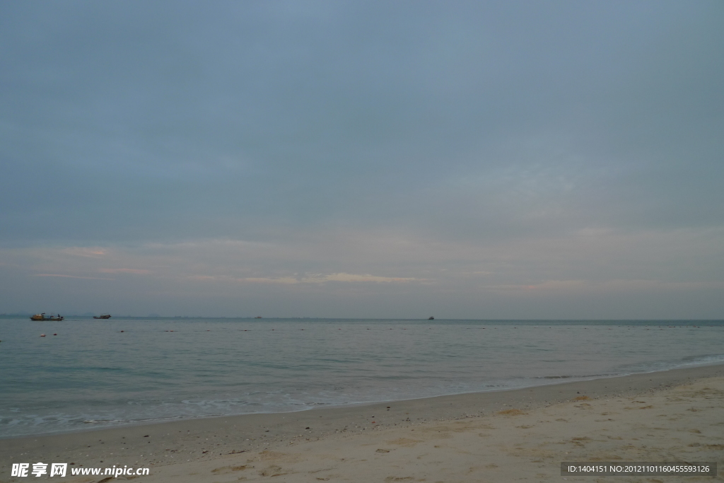平静的大海