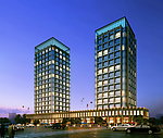 商业中心建筑效果图