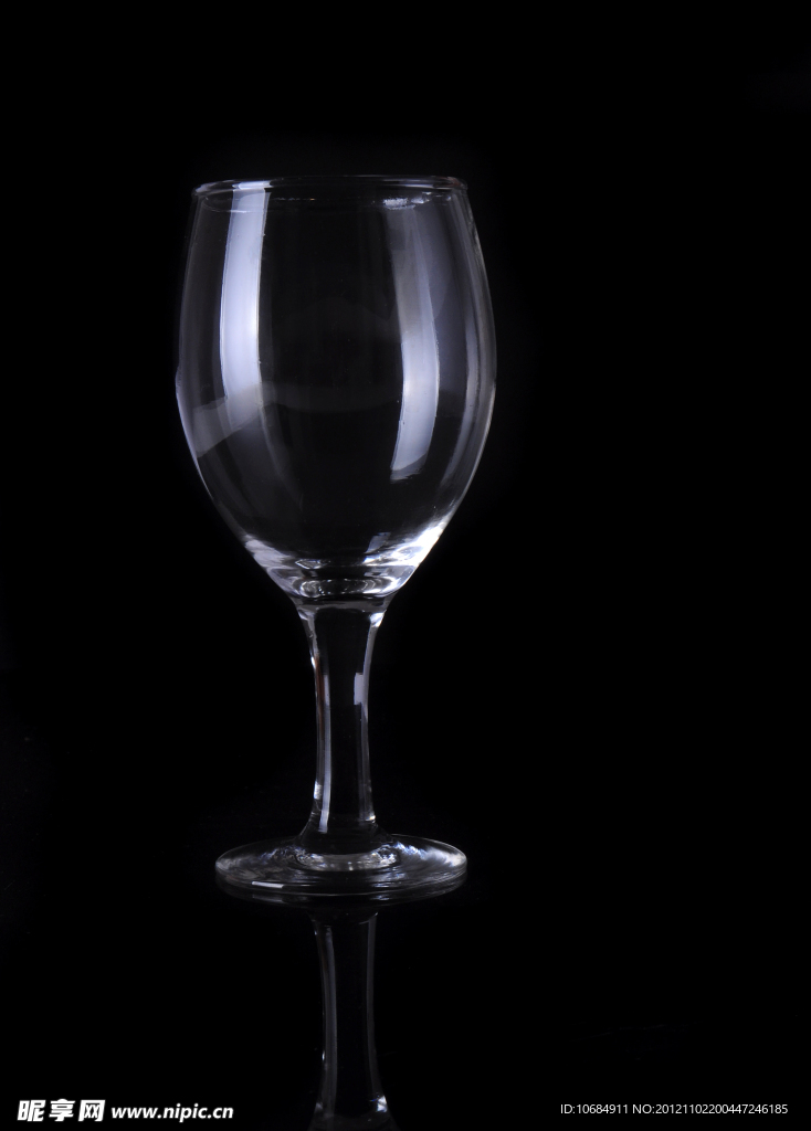 玻璃杯