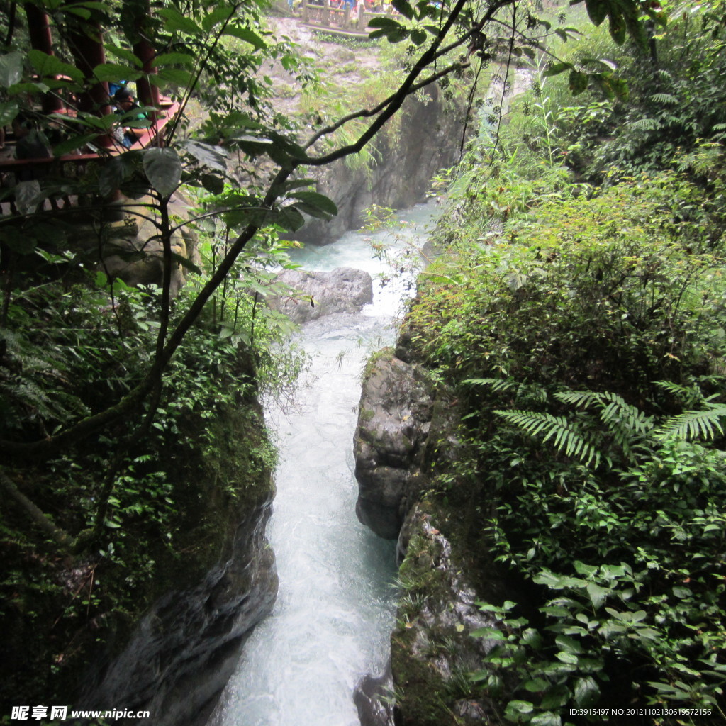 峨眉山